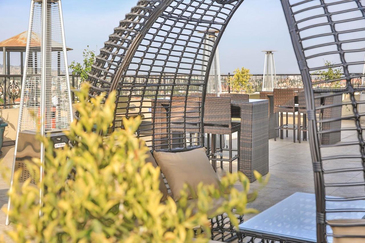 Swiss Inn Nexus Hotel Adís Abeba Exterior foto